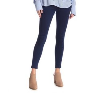 FREE PEOPLE “Easy Goes It” raw hem jegging